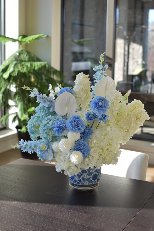 White and Blue Ceremony Arrangement